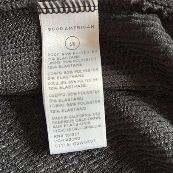 Good American Always Fits Shoulder One Piece Black Size 5/6 - Picture 8 of 15